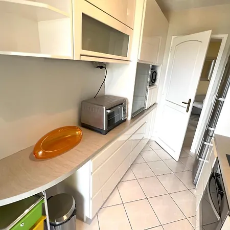 Holiday home Les Pins 4 People Pool Garage Juan-les-Pins