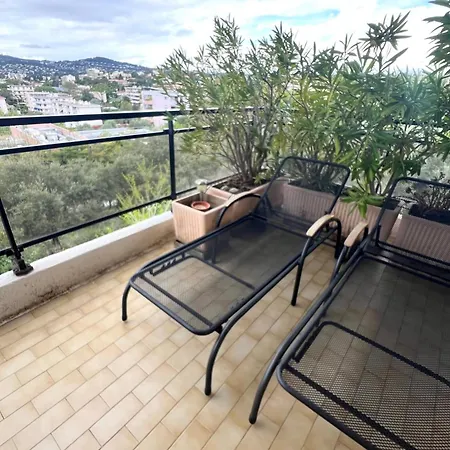 Les Pins 4 People Pool Garage Holiday home Juan-les-Pins