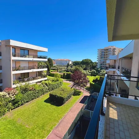 Vakantiehuis Les Pins 4 People Pool Garage Juan-les-Pins