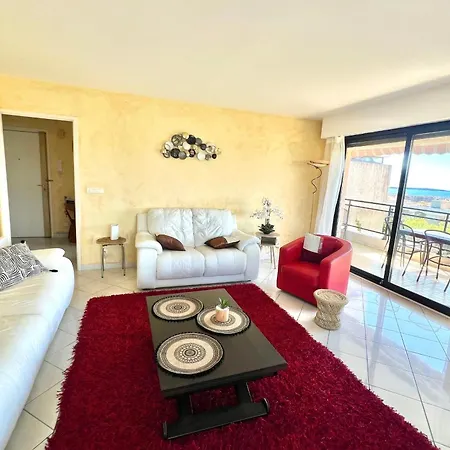Holiday home Les Pins 4 People Pool Garage