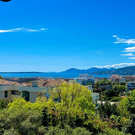 Les Pins 4 People Pool Garage * Juan-les-Pins