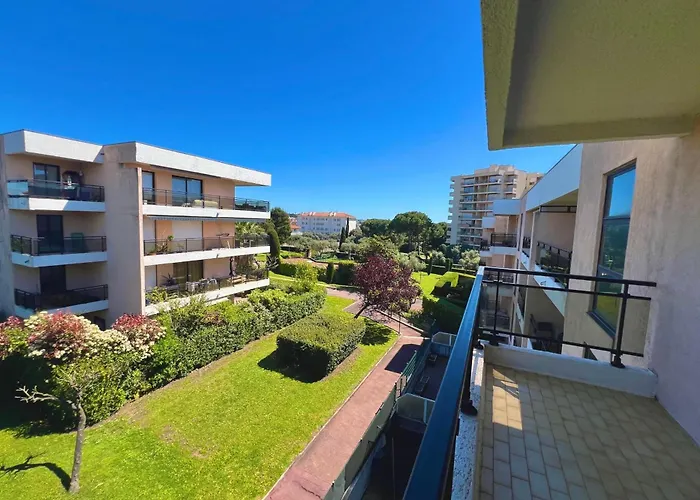 Ferienhaus Les Pins 4 People Pool Garage Juan-les-Pins